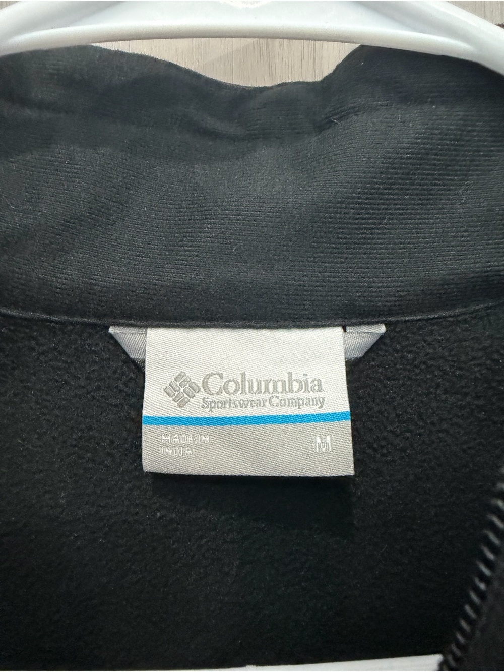 Columbia Women's Black Softshell Zip Jacket - Picture 3 of 3